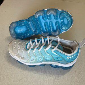 UNRELEASED RARE Nike Air Vapormax Plus Blue Gradient Women's Size 6.5